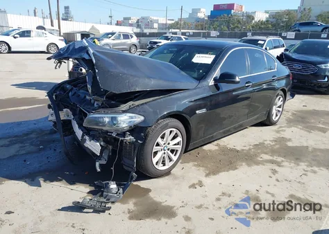 2016 BMW 528I z USA, uszkodzony, nr VIN WBA5A5C50GD526569